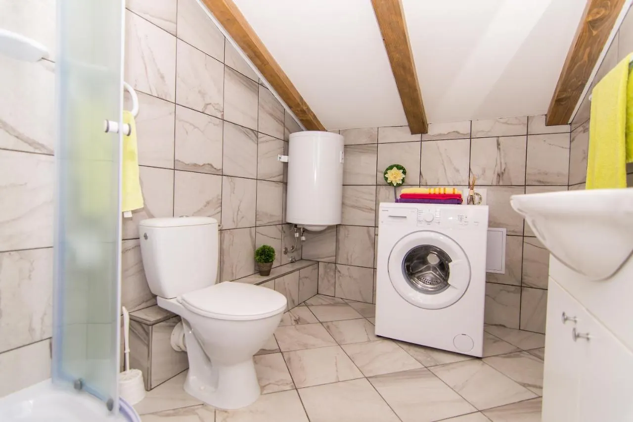 Apartman Misura Trogir 0*,