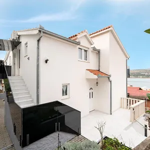 Fratelli Trogir